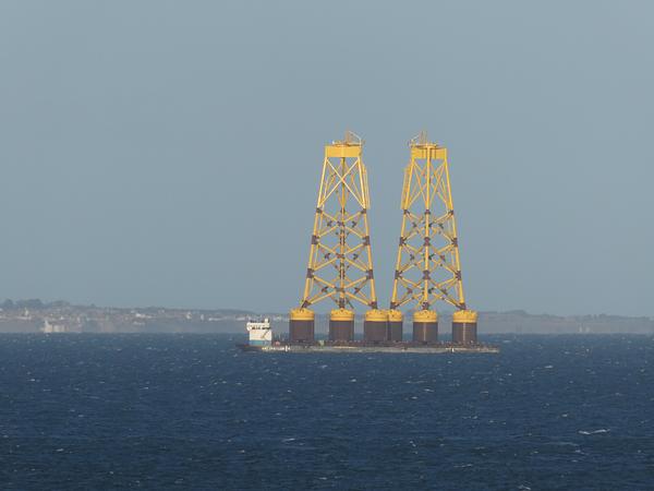 Offshore wind turbine foundations